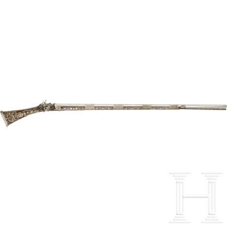 Silbermontiertes Miqueletgewehr, Tunesien, datiert 1824 - photo 1