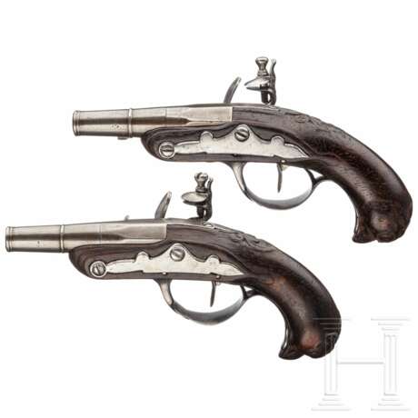 Ein Paar Reisepistolen, Frankreich, um 1780 - photo 2