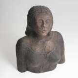  Holz-Skulptur 'Büste einer jungen Frau' - Foto 1
