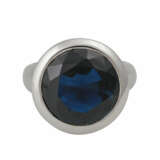Ring mit dunkelblauem Saphir von 11,8 ct, - Foto 2