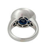 Ring mit dunkelblauem Saphir von 11,8 ct, - Foto 4