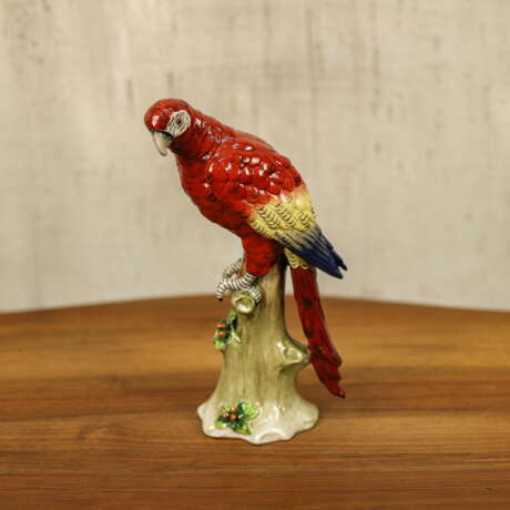 Фарфоровая статуэтка попугая Métal Voir la description 1918-1949 - photo 1