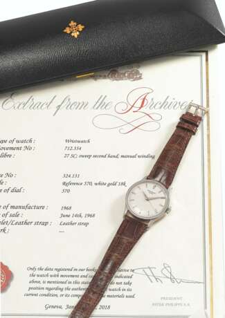 Patek Philippe. PATEK PHILIPPE, WHITE GOLD CALATRAVA, REF. 570 - photo 1