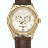 Patek Philippe. PATEK PHILIPPE, GOLD ANNUAL CALENDAR WITH MOON PHASES, REF. 5146J - фото 1