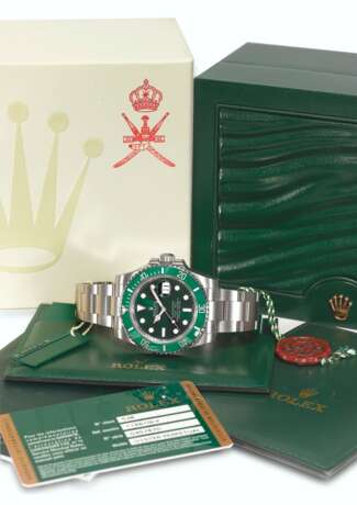 Rolex. ROLEX, STEEL SUBMARINER, REF. 116610LV - MADE FOR THE SULTANATE OF OMAN - photo 1
