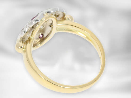 Ring: moderner, hochwertiger und dekorativ gefertigter Fancy Brillant-Cocktail-Goldschmiedering, ca. 1,15ct - Foto 3