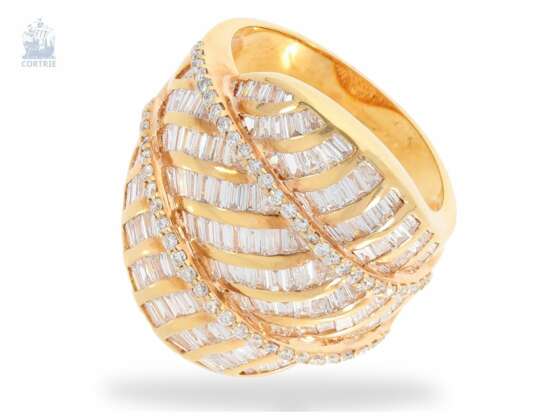 Ring: breiter und äußerst dekorativer Diamant-Cocktail-Damenring, feine Diamanten von zusammen 2,28ct, neuwertig und ungetragen - Foto 1