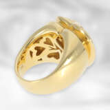 Ring: attraktiver schwerer Designerring mit großem Bergkristall und Brillanten, 18K Gelbgold - photo 5