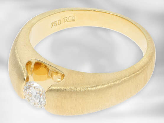 Ring: hochwertiger und ausgefallener Wempe Goldschmiedering mit einem Brillanten von 0,5ct - фото 3