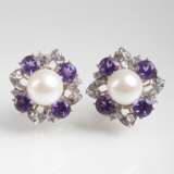 Paar blütenförmiger Perlen-Amethyst-Brillant-Ohrringe - Foto 1