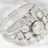 Ring: hochkarätiger, ehemals sehr teurer Platinring mit Diamantbesatz, insgesamt ca. 2,03ct, 950er Platin - photo 1