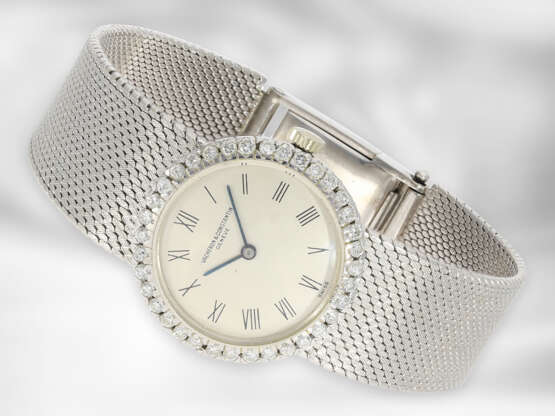 Armbanduhr: sehr schöne vintage Damenarmbanduhr der Marke Vacheron & Constantin mit Brillantbesatz, insgesamt ca. 0,54ct, 18K Weißgold - Foto 1