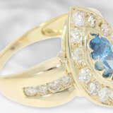Ring: sehr schöner und gut erhaltener Damenring mit Brillanten und blauem Fancy Diamant, ca. 2,4ct - Foto 2