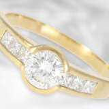 Ring: interessanter Gelbgoldring mit Brillant von ca. 1,09ct und Diamanten von insgesamt ca. 0,6ct, 14K Gold - Foto 1