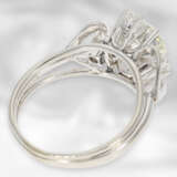 Ring: hochwertiger vintage Platinring mit einem Brillanten von ca. 1,19ct und Altschliff-Diamanten, insgesamt ca. 1,55ct - Foto 3