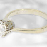 Ring: schöner vintage Solitär/Brillantring, ca. 1,09ct, 18K Weißgold - фото 3