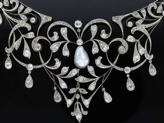 Collier: bedeutendes historisches Diamant-Collier mit wertvoller Orientperle, ca.11ct Diamanten, 19. Jahrhundert. - photo 5