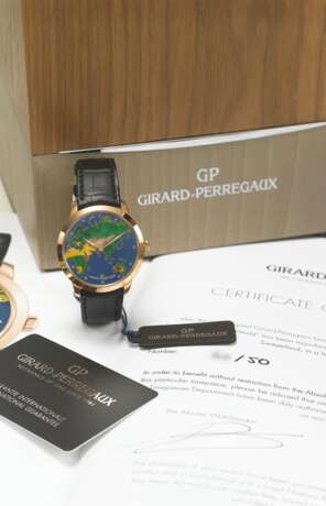 Girard-Perregaux. GIRARD-PERREGAUX, LIMITED EDITION PINK GOLD AND DIAMONDS WITH “THE WORLD” CLOISONNÉ ENAMEL DIAL - photo 2