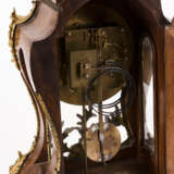 Neobarocke Kommodenuhr mit Bronzebeschlägen - photo 4