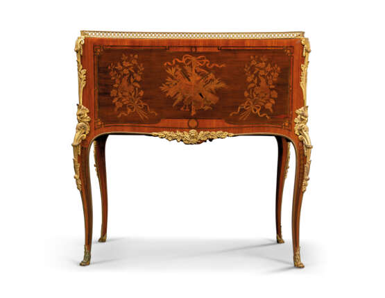 A FRENCH ORMOLU-MOUNTED ROSEWOOD, KINGWOOD, TULIPWOOD AND FRUITWOOD MARQUETRY BUREAU A CYLINDRE - photo 5