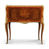 A FRENCH ORMOLU-MOUNTED ROSEWOOD, KINGWOOD, TULIPWOOD AND FRUITWOOD MARQUETRY BUREAU A CYLINDRE - фото 5