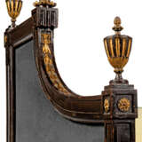 A LOUIS XVI-STYLE BROWN-PAINTED AND PARCEL-GILT DAYBED - photo 2