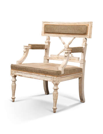 A PAIR OF NORTH EUROPEAN WHITE-PAINTED FAUTEUILS - photo 2