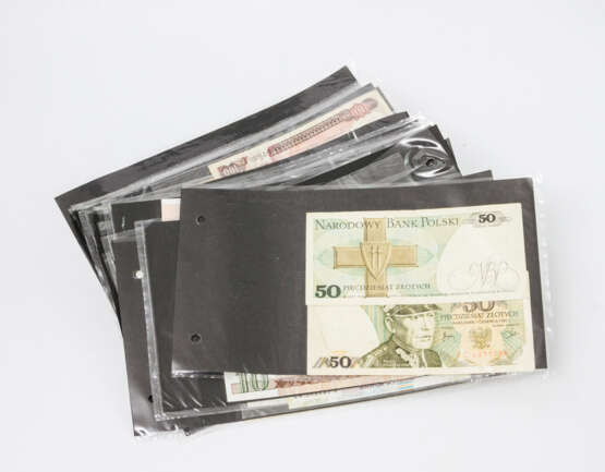 Konvolut / Neuzeitliche Banknoten - über 60 Stück, Alle Welt, - photo 1