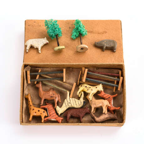 Miniaturspielzeug Zoo - фото 1
