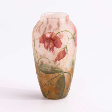 Jugendstil-Vase mit Wickendekor - photo 2