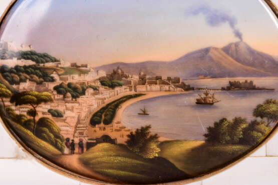 Porzellangemälde: Ansicht Neapel mit Vesuv - photo 2