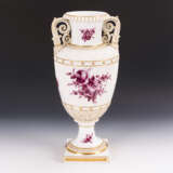 Vase mit Purpurmalerei - photo 1