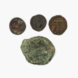 Kleines 4-teiliges Konvolut Antiken der Röm. Republik - dabei - фото 2