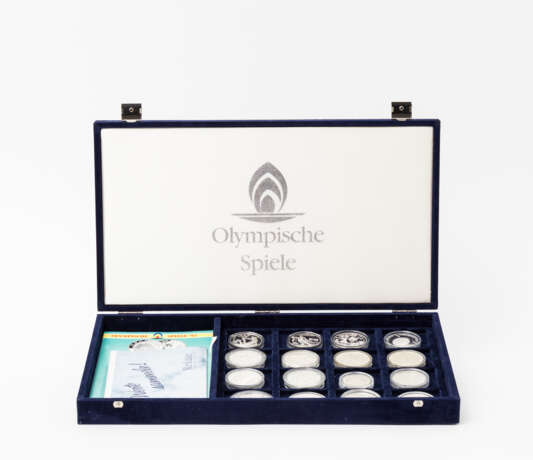 Olympische Spiele 92 mit China - 16 Münzen, darunter - фото 1