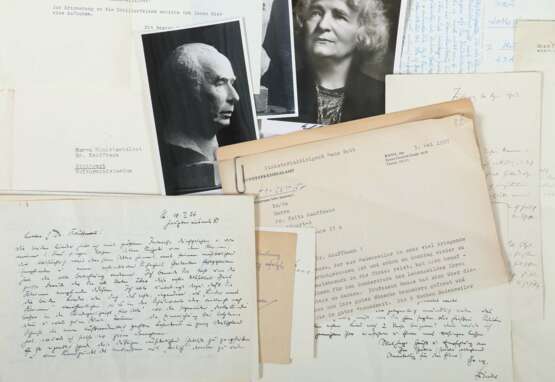 Künstlerkorrespondenzen Hand-/maschinengeschriebene Karten und Briefe unter anderem von Felix Petyrek - photo 5