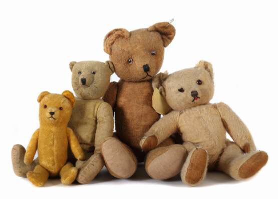 4 Teddy-Bären Frankreich ca. 1930 bis 1950er Jahre; 1 x weichgestopfter Bär mit geknickten Händen - photo 1