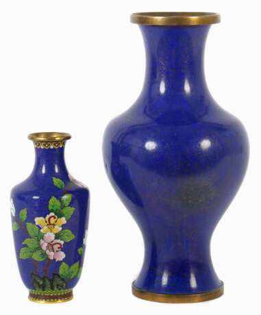 2 Cloisonné-Vasen China - photo 1