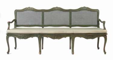 Dreisitzer-Sofa im Rokokostil 2. Hälfte 19. Jahrhundert
