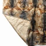 Graufuchs-Decke mehrere längs verarbeitete Felle des argentinischen Graufuchses (Pseudalopex Griseus) im Farbverlauf - фото 2