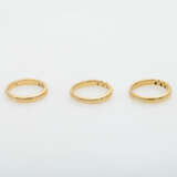 Set von 3 Ringen mit Edelsteinen, - photo 3