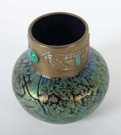 Vase mit Metallmontur Loetz Wwe - photo 2