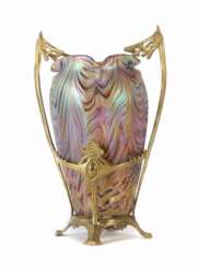 Vase ''Phänomen'' mit Metallmontur Loetz Wwe.