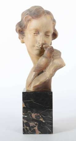 Dommisse, Johannes Antwerpen 1878 - 1955 ebd., belgischer Bildhauer. ''Damenbüste mit Wellensittichen'' - Foto 2