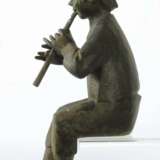 Bildhauer des 20. Jahrhundert ''Flötenspieler als Teichfigur'' - фото 2