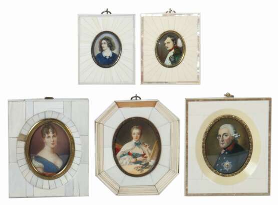 Miniaturmaler des 20. Jahrhundert Konvolut Portraits prominente Persönlichkeiten - фото 1