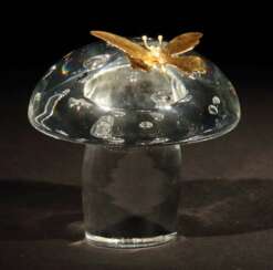 Paperweight ''Pilz mit Schmetterling'' Steuben Glass