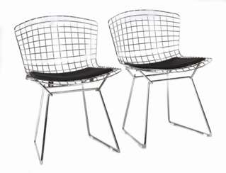 Bertoia, Harry San Lorenzo 1915 - 1978 Pennsylvania, Designer. 2 Stühle ''Wire Chair''