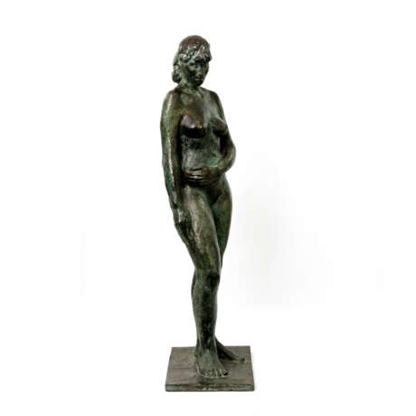 KIEWIET, BERT (Amsterdam 1918-2008 Mantinge, niederländischer Bildhauer), "Hilda", Bronze, grüntonig patiniert, - фото 2