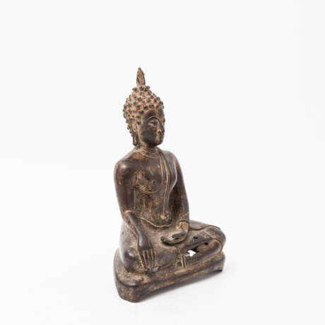 Buddha aus Metall THAILAND, 20. Jahrhundert - photo 2