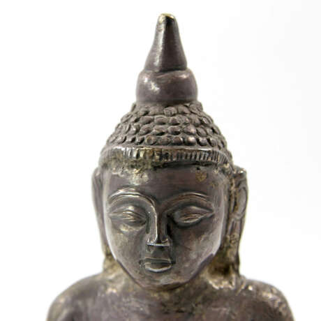 Buddha Shakyamuni-Darstellung aus Metall. THAILAND, 20. Jahrhundert - photo 5